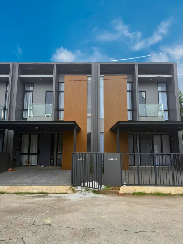 Interior or exterior of Senopati